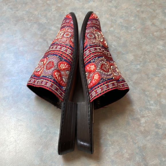 Academia brocade mules (sz 7 1/2) - Picture 2 of 10